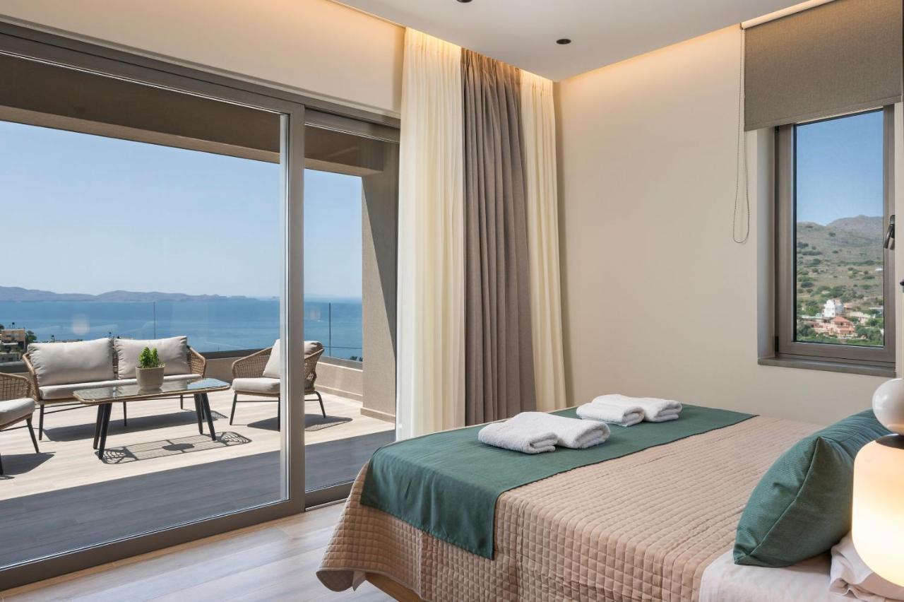 Villa Ekphrasis With Sea View And Jacuzzi Ravdhoúkha Zewnętrze zdjęcie