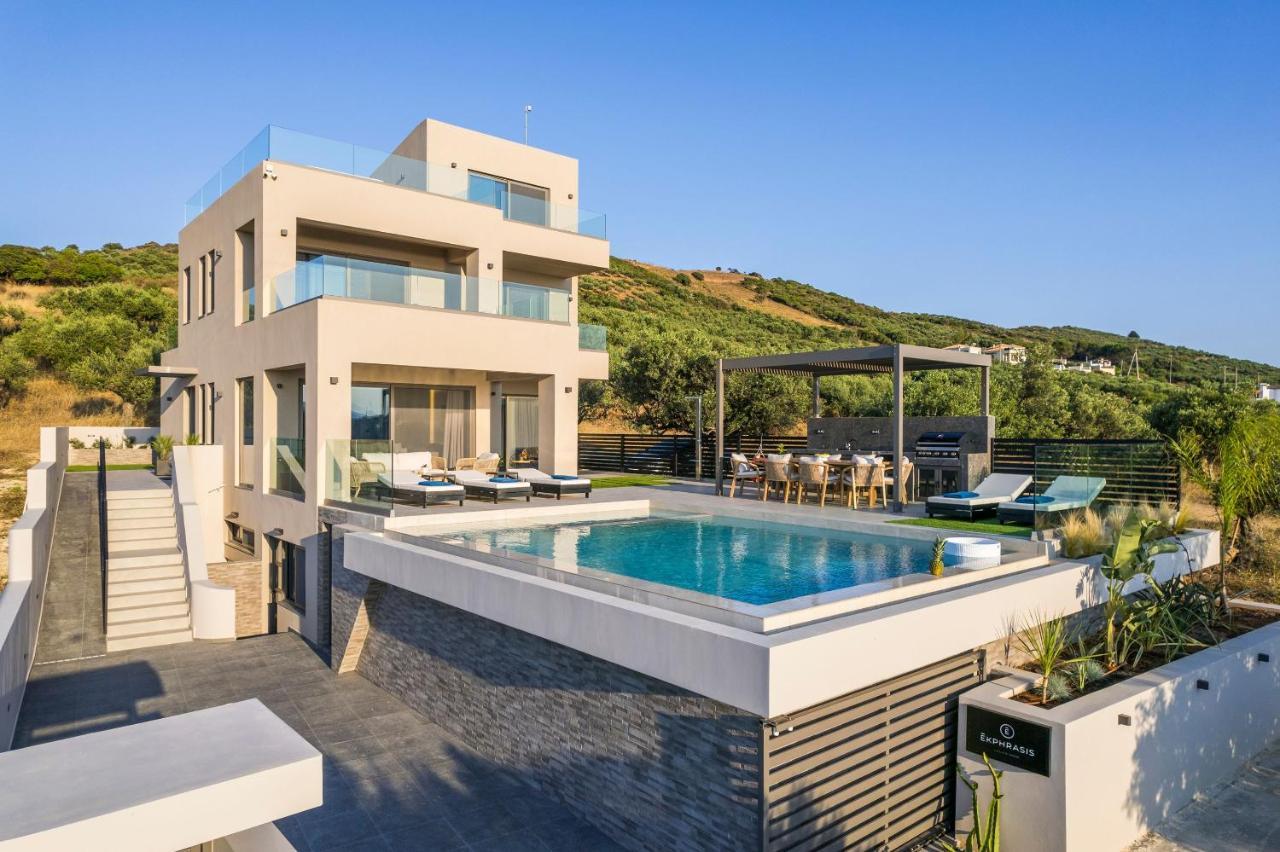 Villa Ekphrasis With Sea View And Jacuzzi Ravdhoúkha Zewnętrze zdjęcie