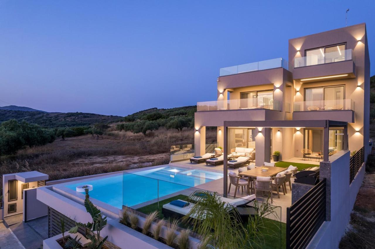 Villa Ekphrasis With Sea View And Jacuzzi Ravdhoúkha Zewnętrze zdjęcie
